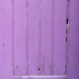 Fioletowe tło fotograficzne Iris z fakturą malowanego drewna do zdjęć kulinarnych i rękodzieła — mbackdrops